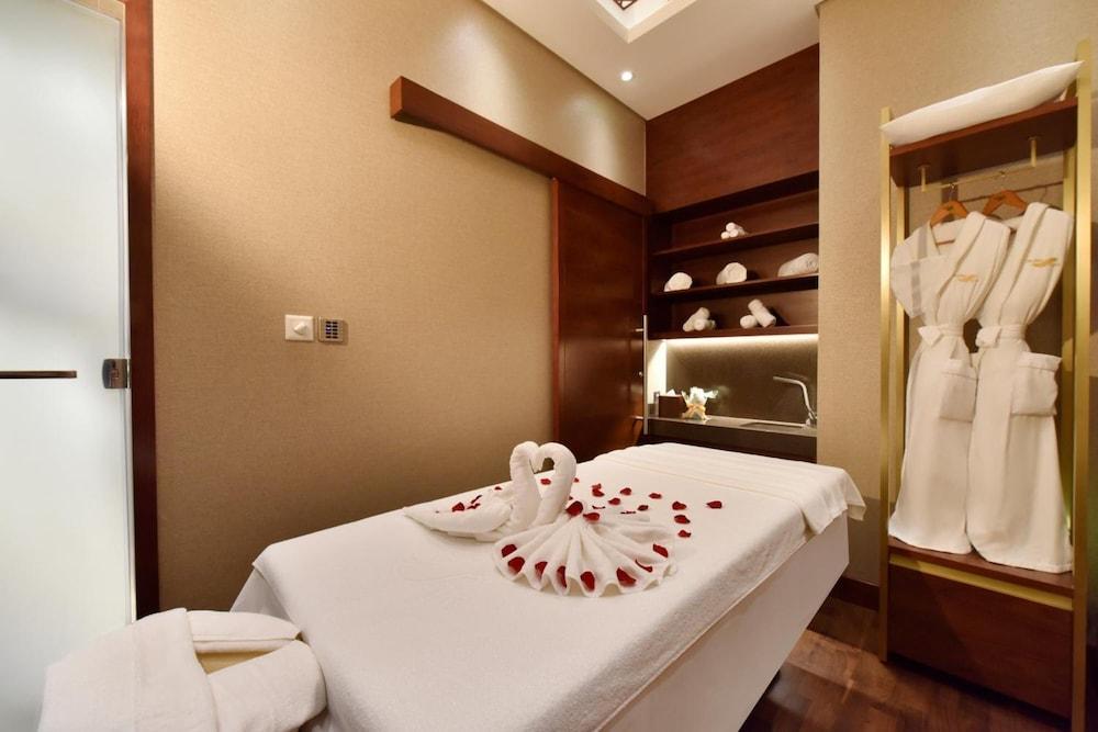 Bahrain Airport Hotel Manamah Buitenkant foto